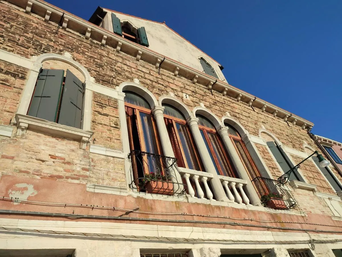 Domus Titianus XV - Venezia Murano 0*, Venedig